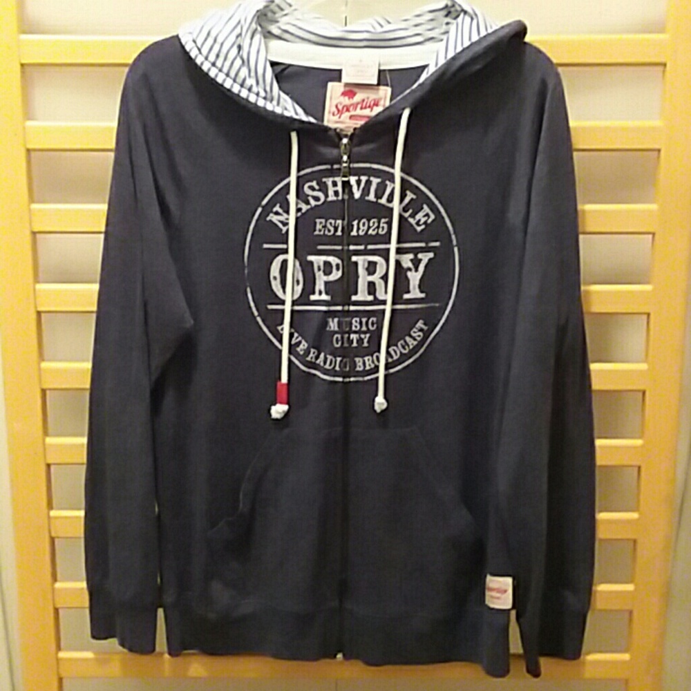 Grand ole Opry Nashville sweatshirt